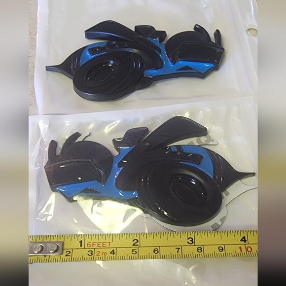 2 super Bee Scat Pack Dodge Chager Challenger 5" badges. Grill Available - Picture 3 of 5